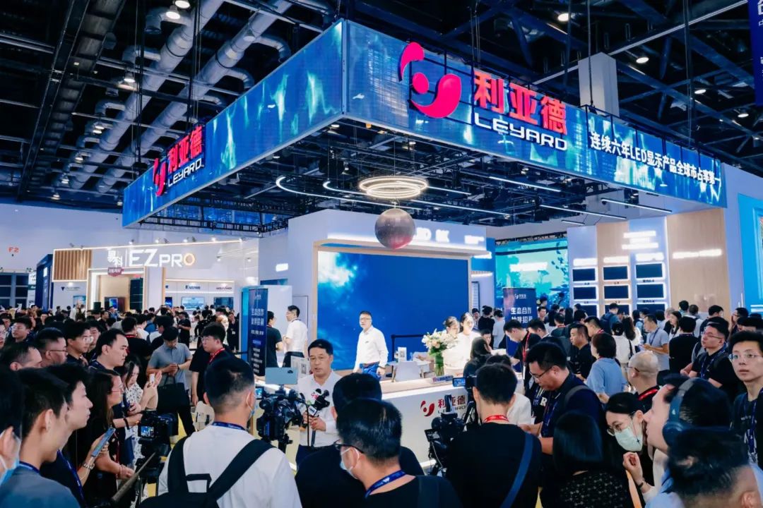 “AI+智能显示”引领未来 环亚集团新品InfoComm展大放异彩